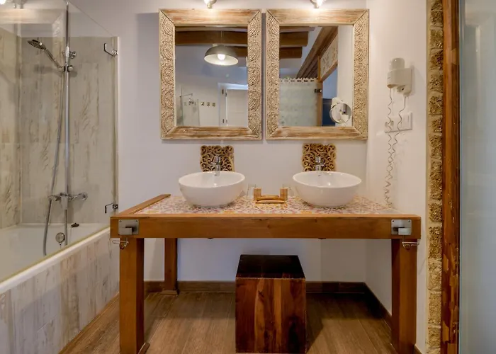 فندق Argantonio 2*