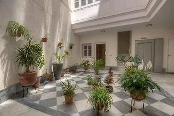 Hotel Argantonio 2*